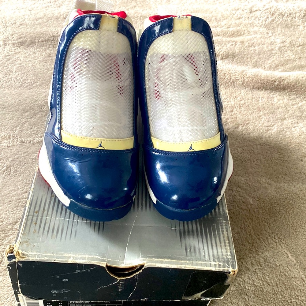 Air Jordan xix gs white/vars Red-midnight navy bla/ toro-navy never used